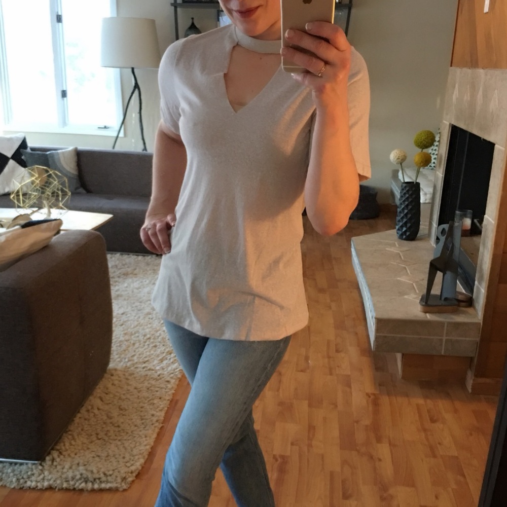 Restocked! Bettany Tri-blend Tee - Picture 2 of 5